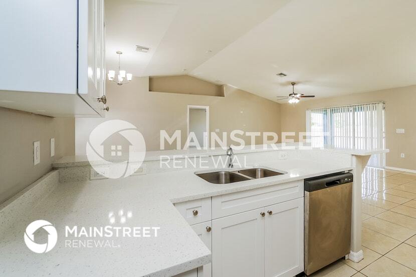 Building Photo - 1316 NW 15th Pl