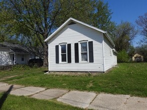 Building Photo - 520 Prouty Ave