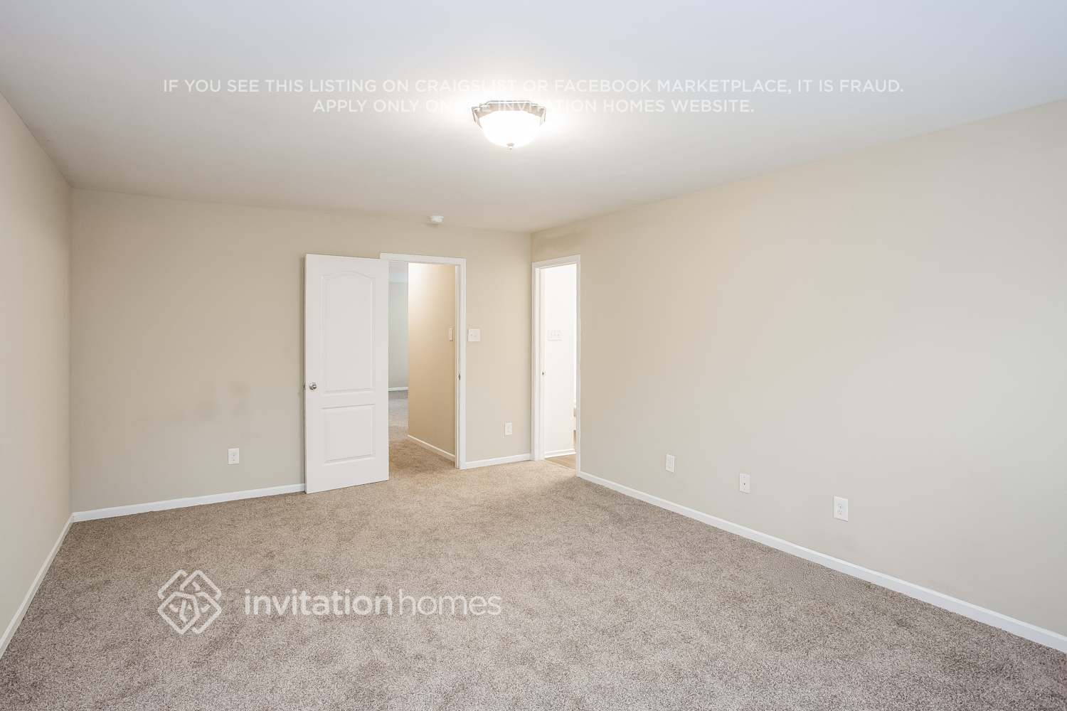 Building Photo - 726 Sinclair Dr