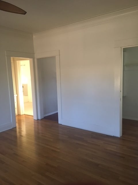 Building Photo - 3170 Rowena Ave