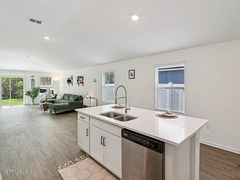 Building Photo - 2287 Shady Breeze Ln