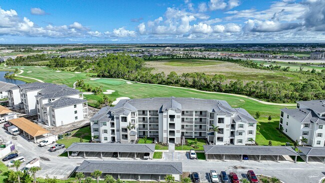 Building Photo - "Spacious 3-Bed with 2 Baths Condo in Prime Venice Location"