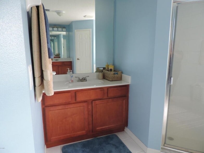 vanity #1 - 3371 Freedom Ave