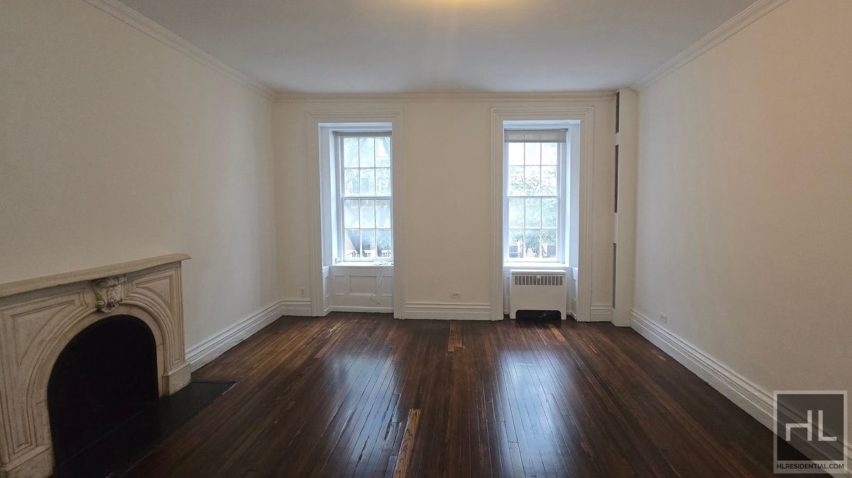 Building Photo - EAST 65 STREET