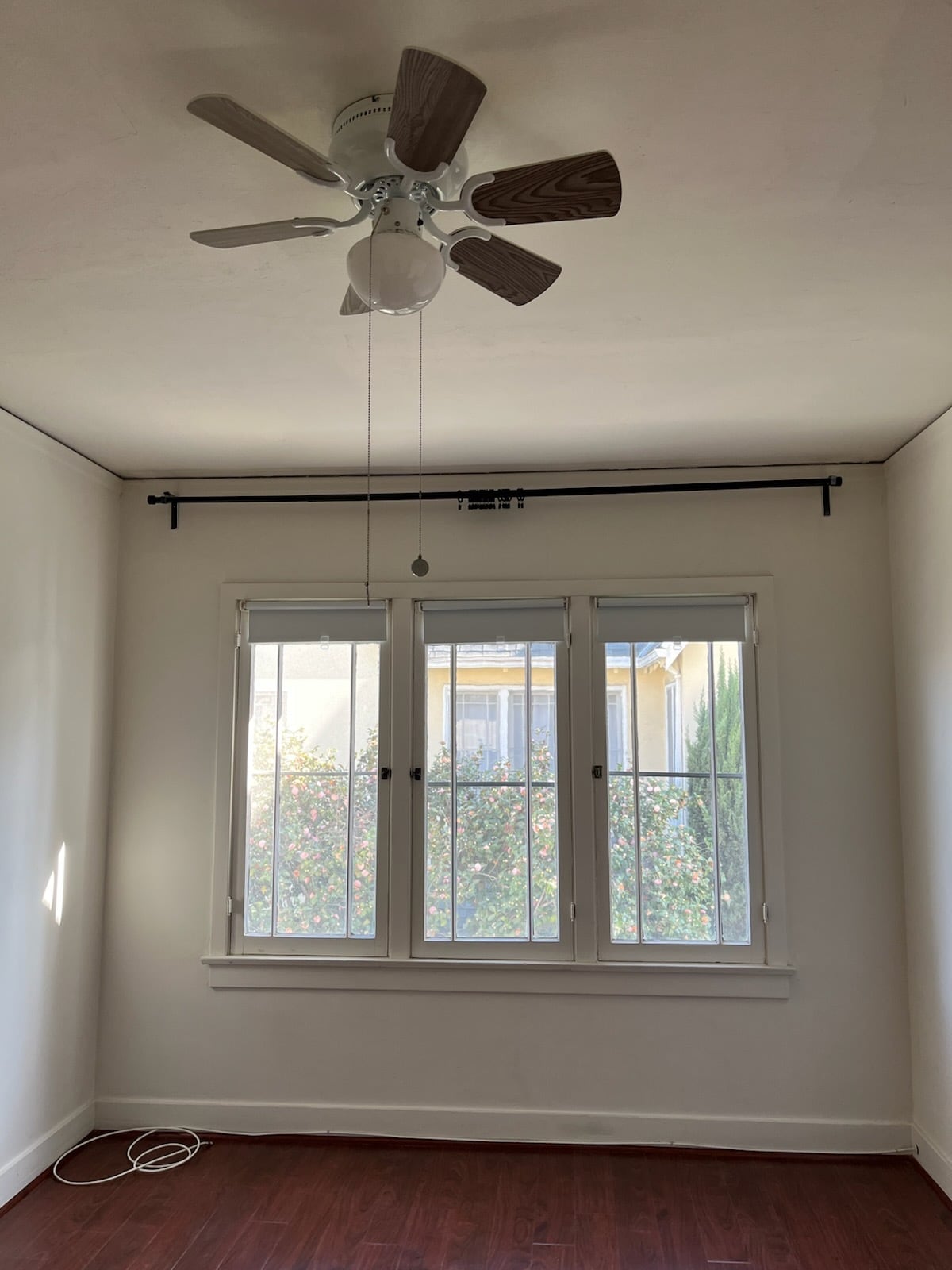 Building Photo - 2103 Huntington Dr