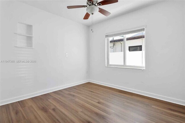 Building Photo - Southwest 26th Street, Miami, FL 33133 - 3 BR 2 BA single-family home