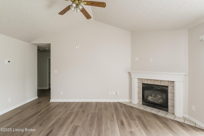Building Photo - 548 Reichmuth Ln