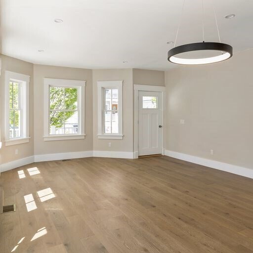 Building Photo - 111 Pearson Rd