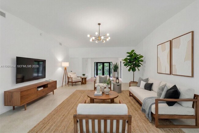 Building Photo - 7132 SW 65th Ave