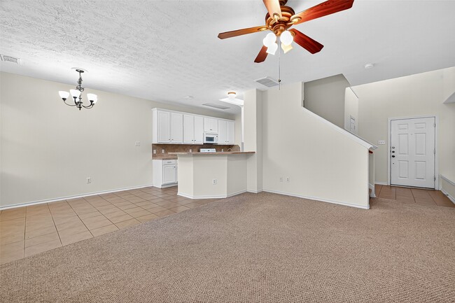 Building Photo - 25222 Boulder Bend Ln