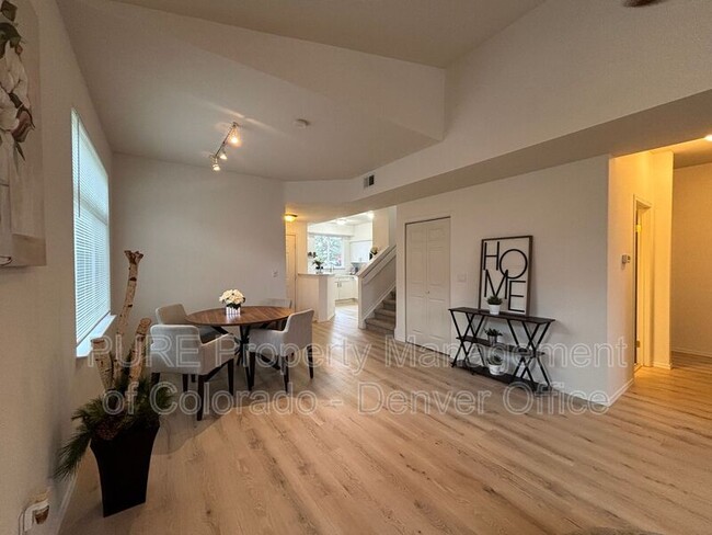 Building Photo - 6484 Silver Mesa Dr