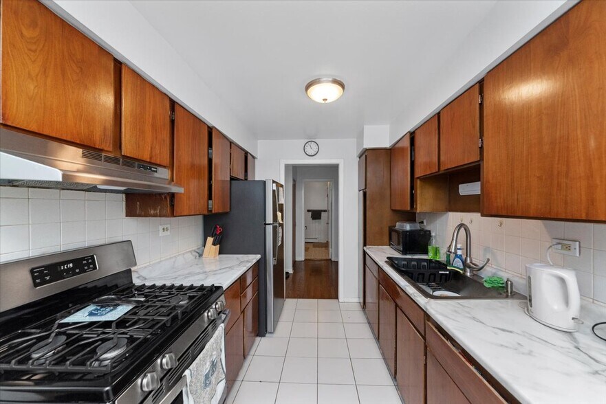 Building Photo - 600 McKinley Ave