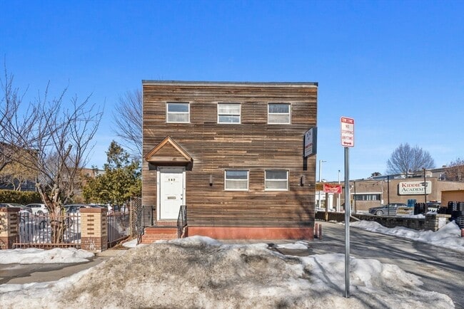 Building Photo - 187 Hampshire St