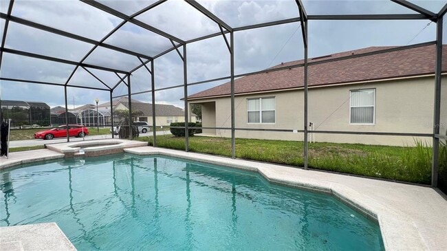 Building Photo - 318 Sand Ridge Dr