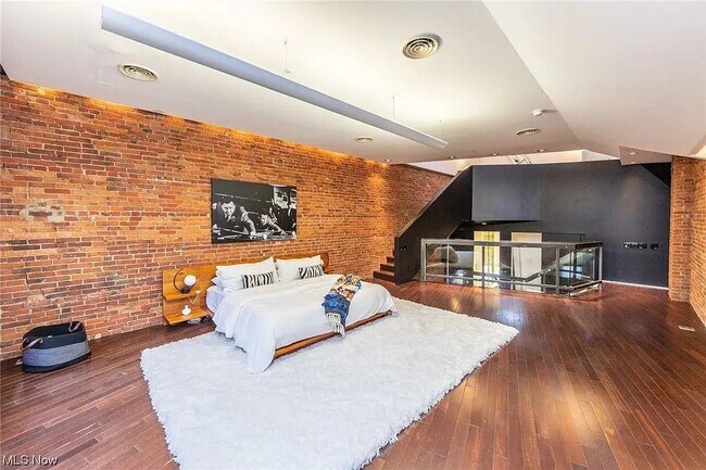 Building Photo - Cleveland, OH