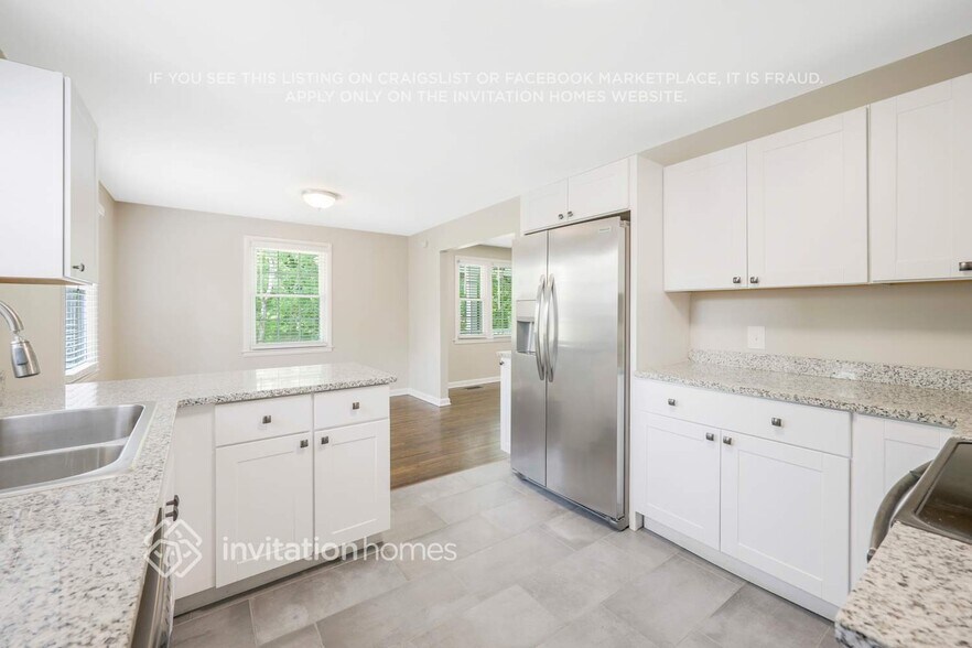 Building Photo - 605 Durrett Dr