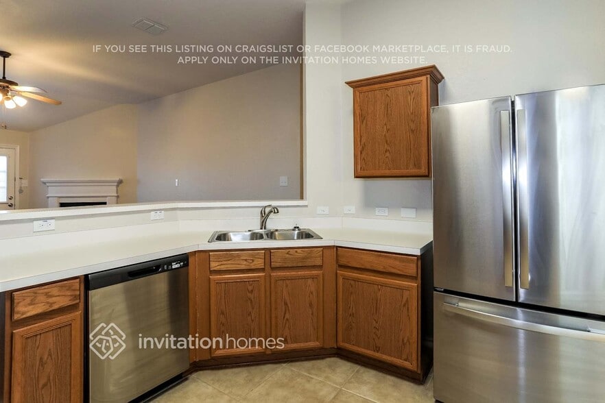 Building Photo - 2815 Arabian Ln