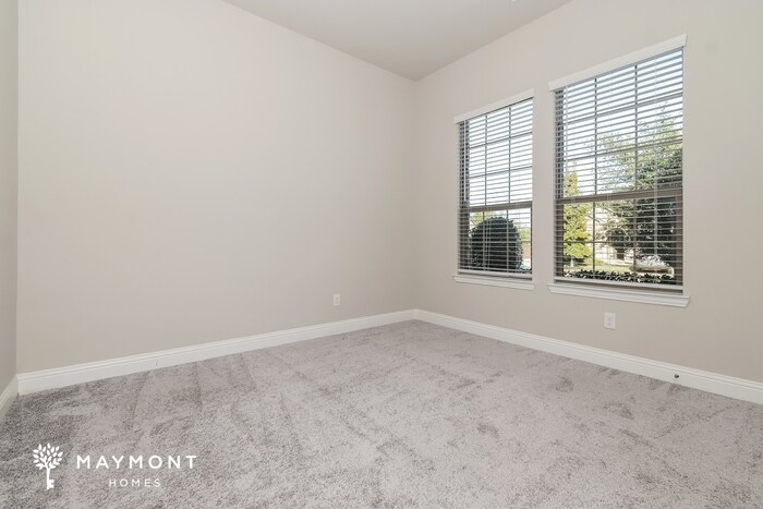 Building Photo - 1502 Derby Dr