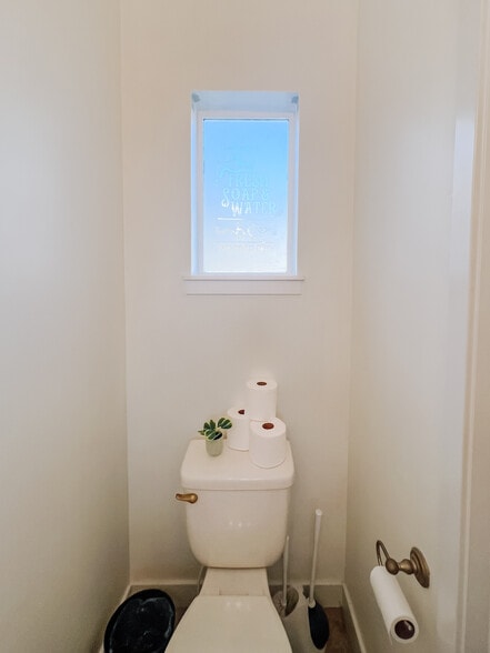 Pocket bath pt2 - 3784 W Periwinkle Dr