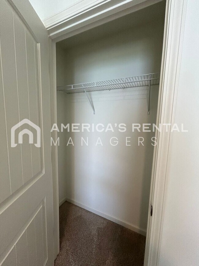 Building Photo - Home for rent in Northport! Furnished ($2195/mo) or Unfurnished ($1995/mo!)!