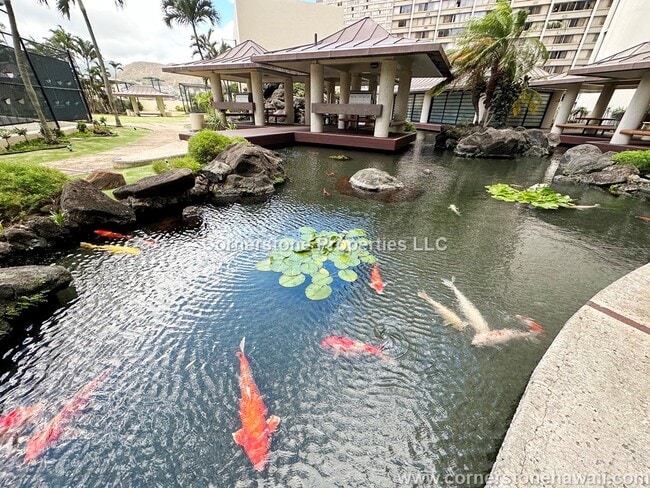 Building Photo - 1212 Nuuanu Ave