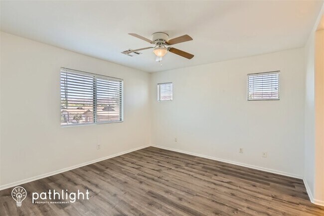 Building Photo - 7212 S 8Th Street