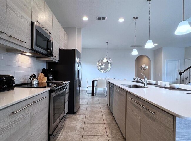 Building Photo - 167 Claffey Ct