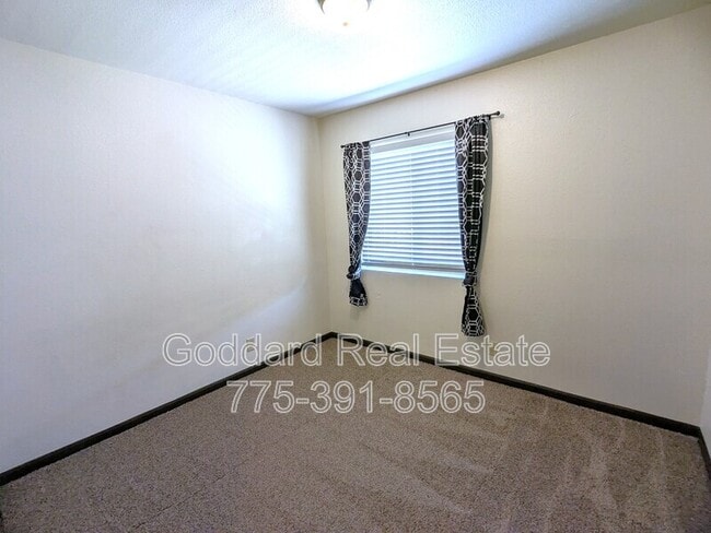 Building Photo - 520 Colorado River Blvd
