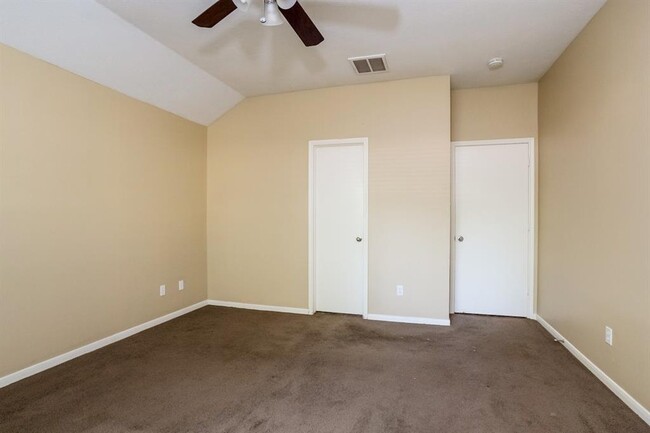 Building Photo - 16311 Pinion Ct
