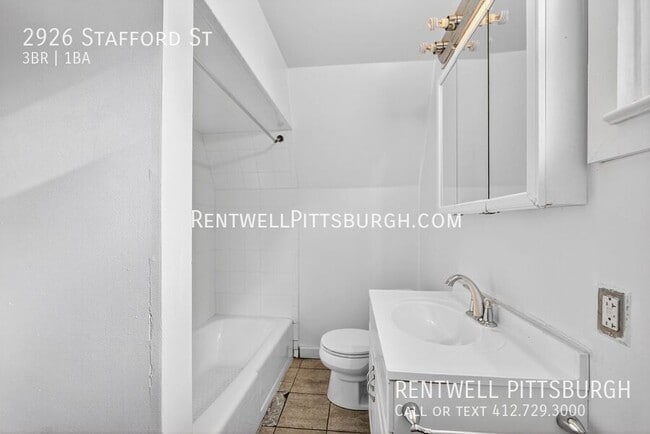 Building Photo - 2926 Stafford St