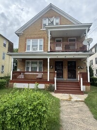 Building Photo - 74 Douglas St