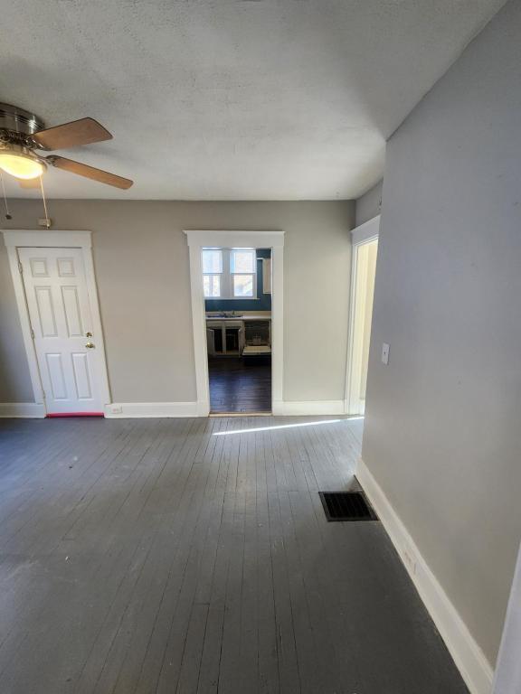 Building Photo - 732 Highland Ave