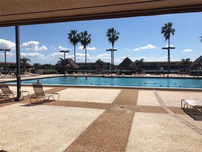 Building Photo - 12850 SW 4th Ct