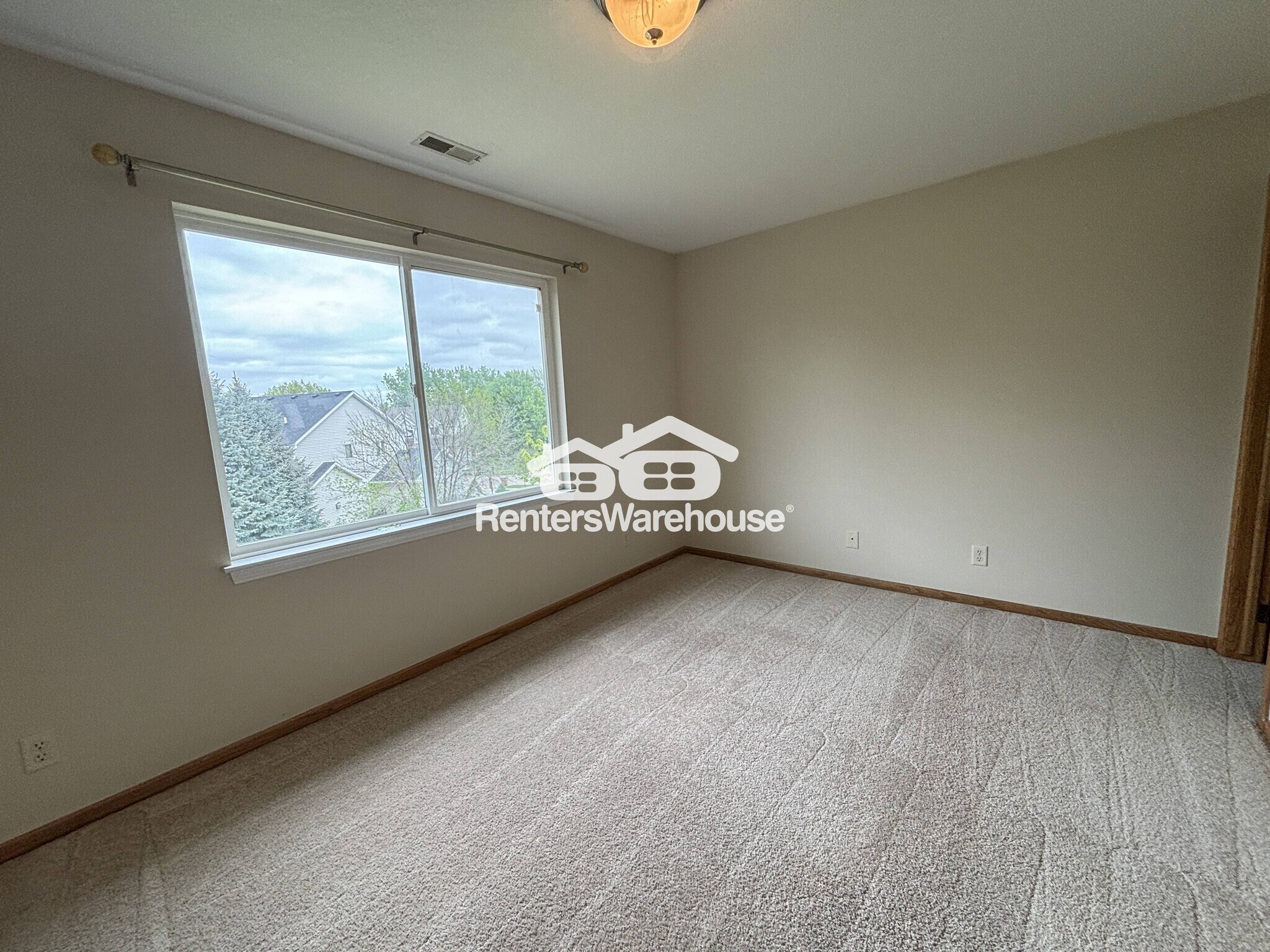 Building Photo - 9015 Telford Cir