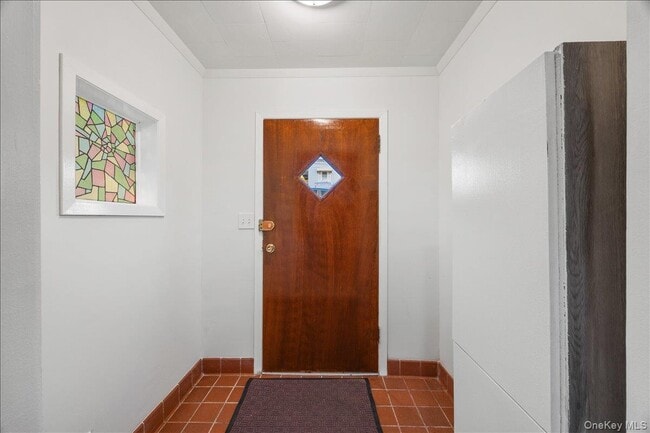 Building Photo - 124 Alexander Ave