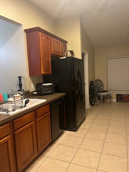 Building Photo - 2966 Santa Marcos Dr