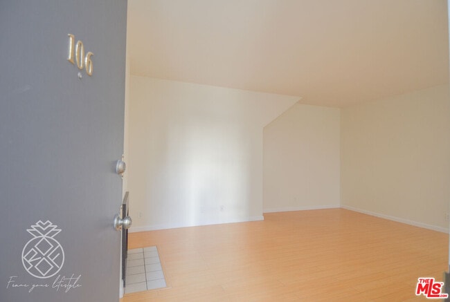 Building Photo - 1727 Glendon Ave