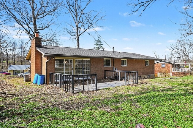 Building Photo - 2613 Rhapsody Dr