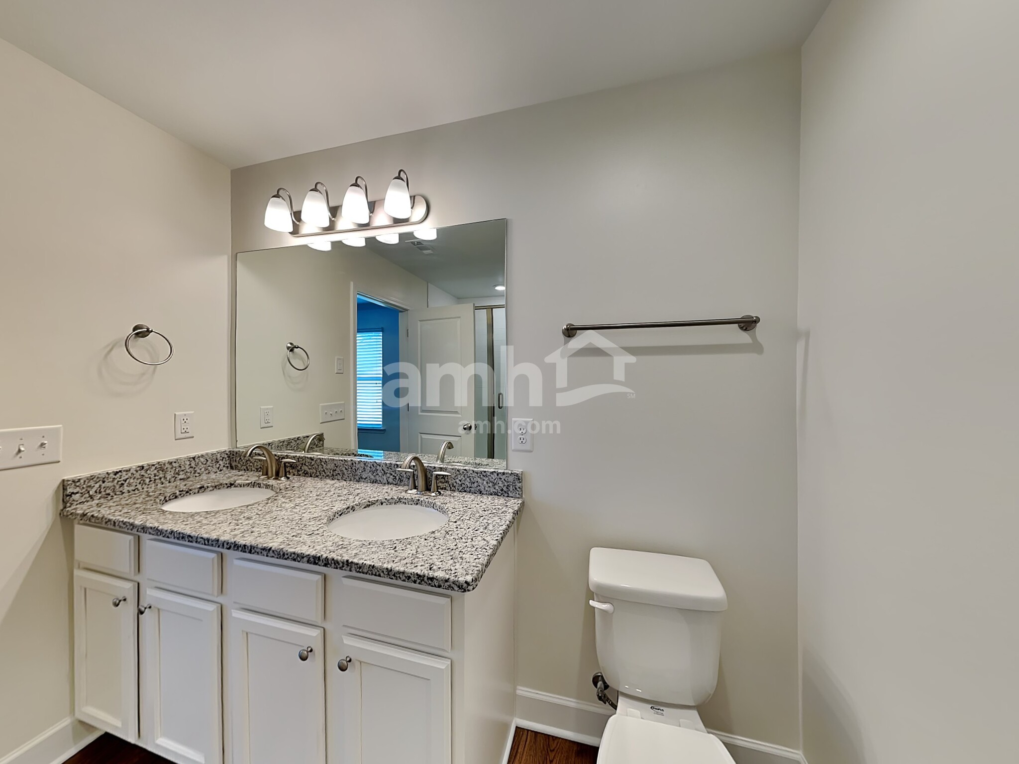 Building Photo - 601 Drema Ct