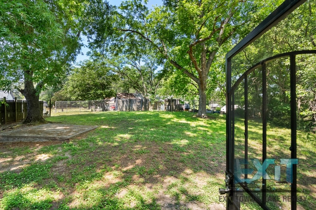 Building Photo - Freshly Updated 2BR Home Near Downtown Roanoke Rapids