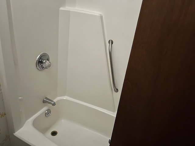 Building Photo - 6363 Hawfield Dr