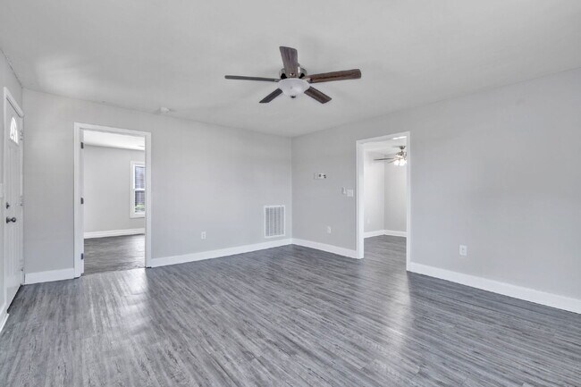 Building Photo - Cozy & Convenient 2BR, 1.5BA Greer Rental Near Downtown! $1,300/mo rent