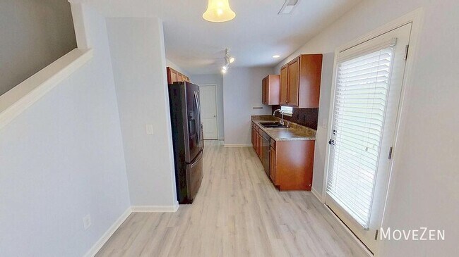 Building Photo - 1637 Brownairs Ln