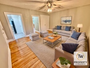 Building Photo - Hawthorne Place Apartments