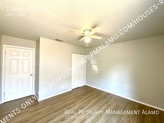Building Photo - 319 Mahota Dr