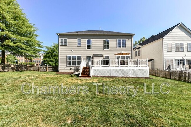 Building Photo - 25798 S Village Dr