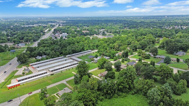 Building Photo - For Sale or Rent – Fully Renovated Stone R...