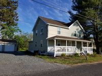 Building Photo - 618 9th St