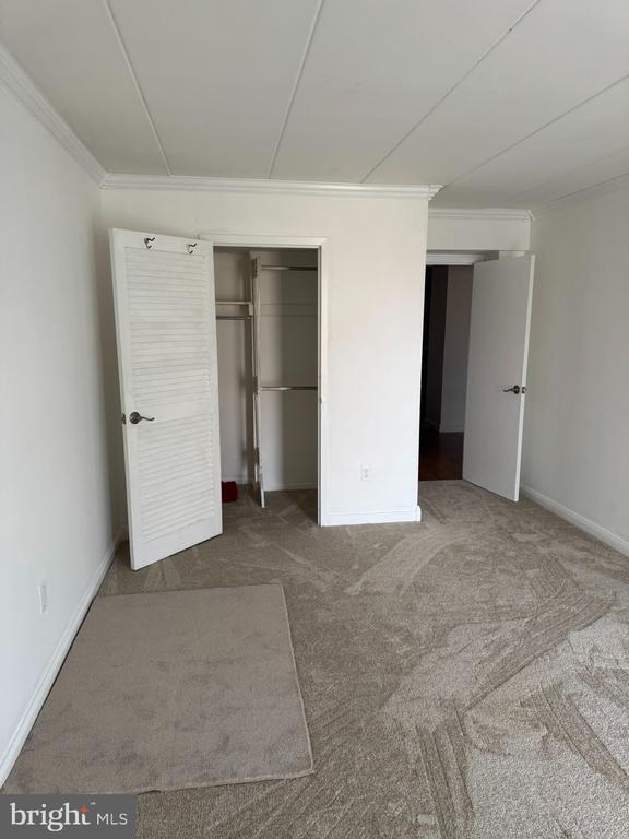 Building Photo - 2633 Fort Farnsworth Rd