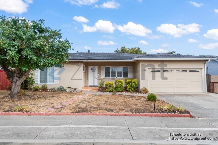 Primary Photo - 8367 Cavalier Ln